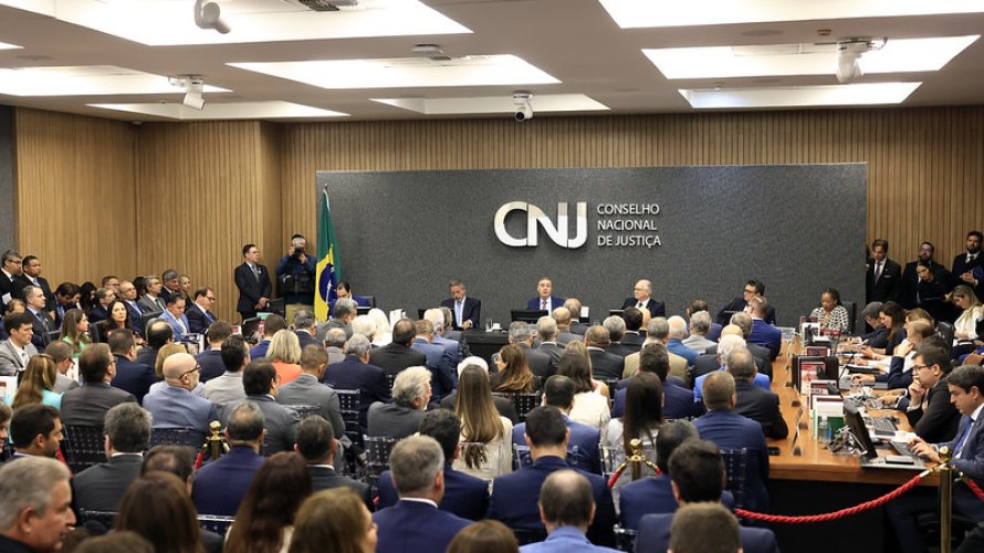 CONAMP prestigia posse de novos conselheiros do CNJ
