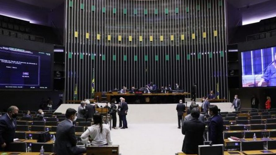 Câmara dos Deputados rejeita a PEC 5/21