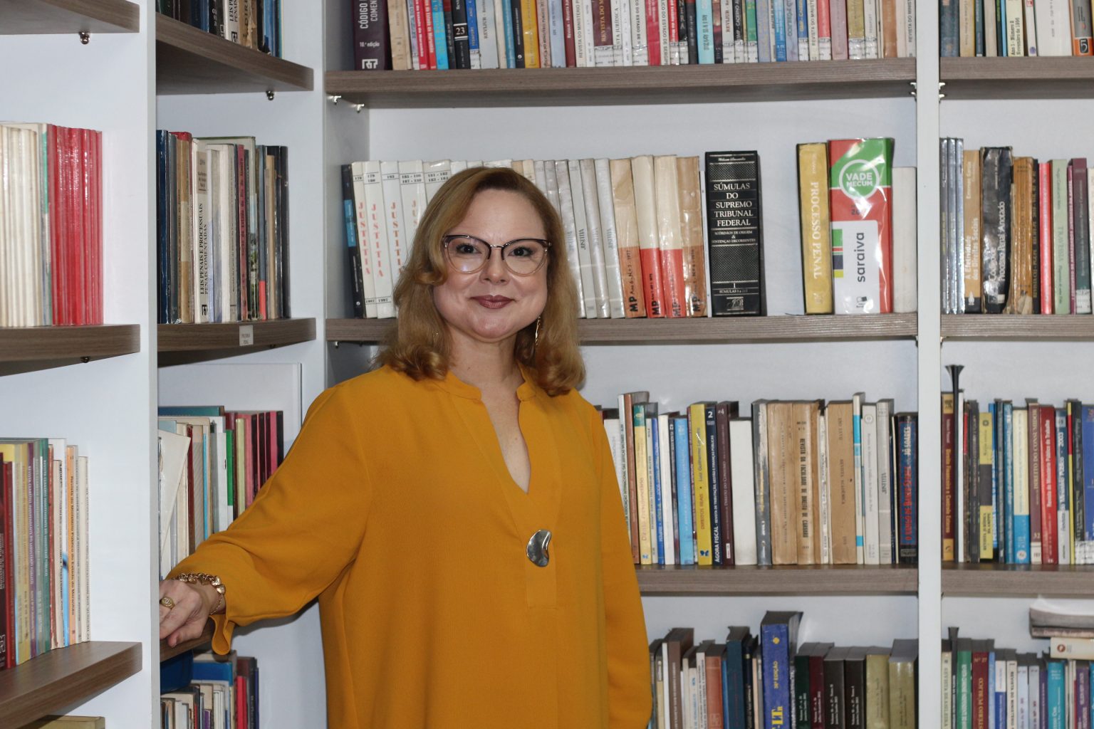 Deluse Amaral é reconduzida ao cargo de presidenta da AMPPE