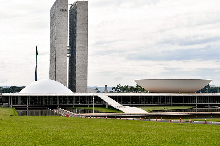 VTM volta a tramitar no Senado como PEC 10/2023