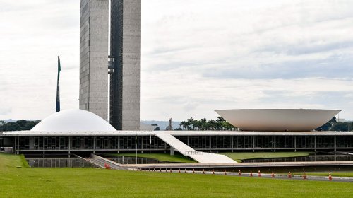 VTM volta a tramitar no Senado como PEC 10/2023