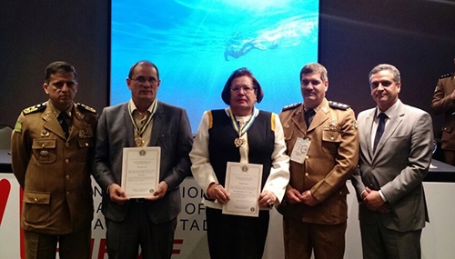 Presidente da CONAMP recebe homenagem de Oficiais Militares Estaduais