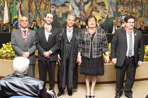 Tribunal de Contas de Minas Gerais homenageia presidente da CONAMP