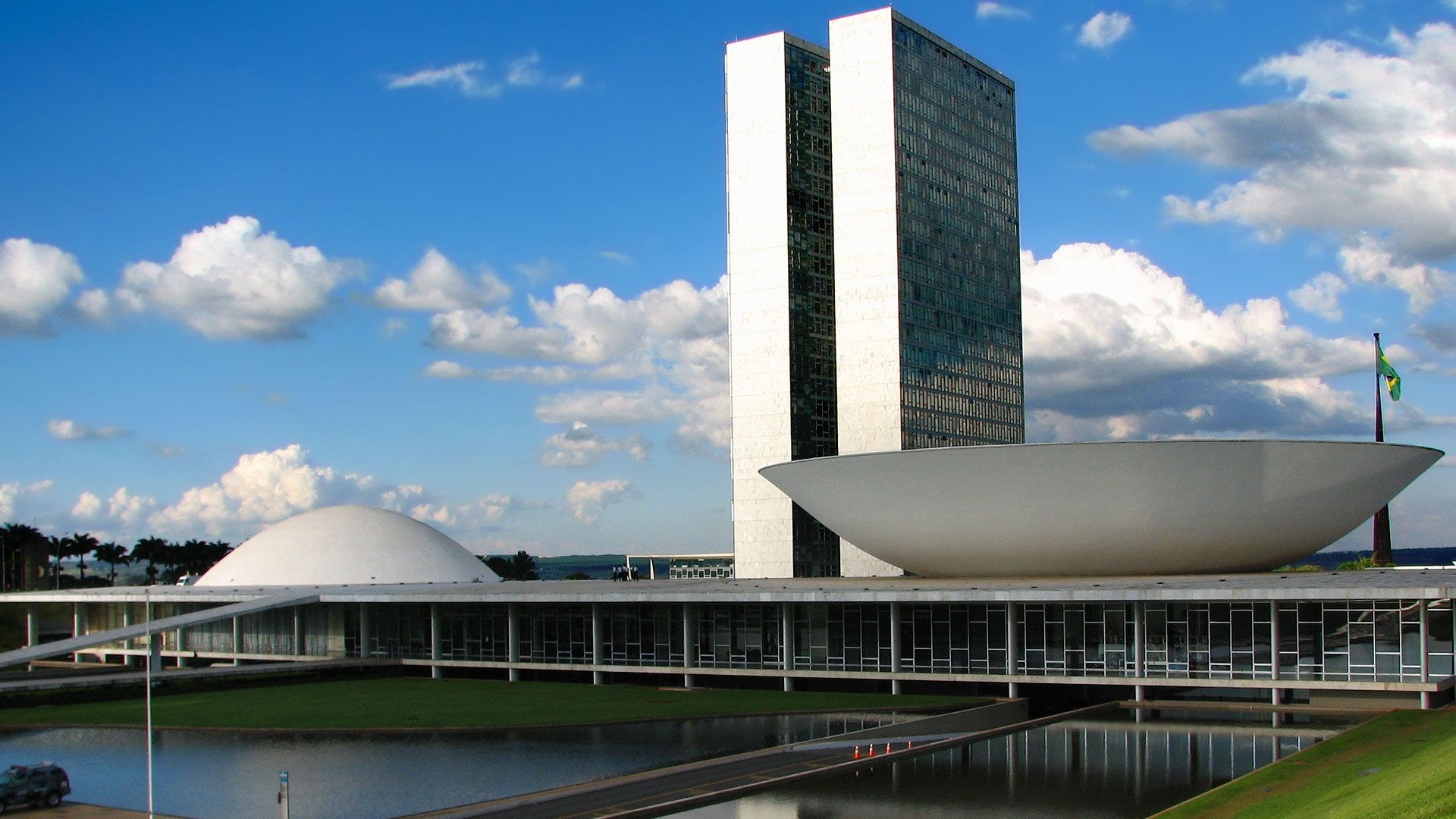 Grupo de senadores apresenta substitutivo ao projeto sobre abuso de autoridade