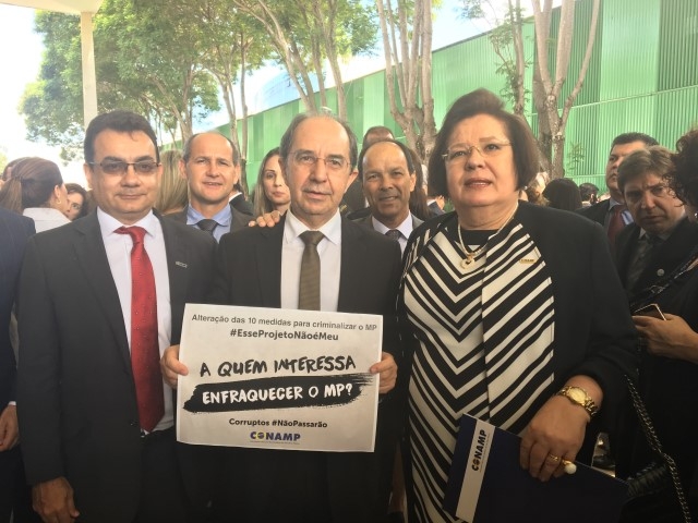 MP e Judiciário realizam ato no STF contra a corrupção e impunidade