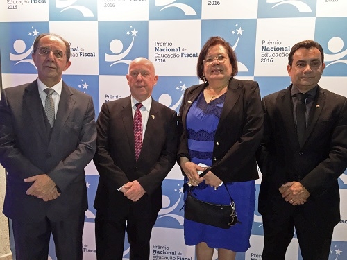 CONAMP participa de solenidade de entrega do Prêmio Nacional de Educação Fiscal 2016