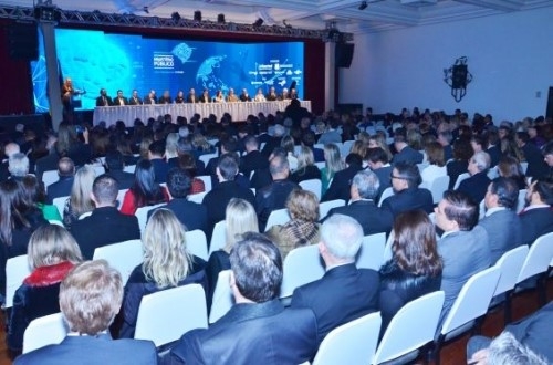 CONAMP prestigia abertura do XIV Congresso Estadual do MPRS