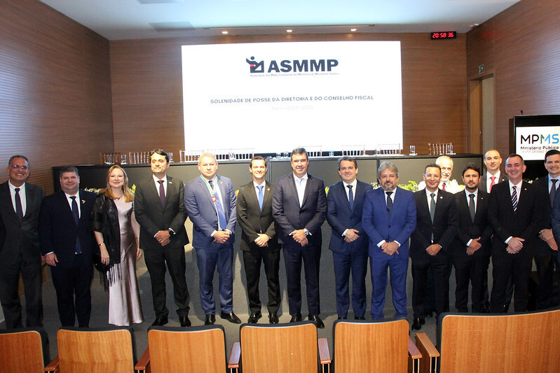 52693028812 30d8b85c4f c