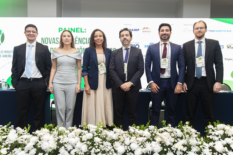 54522034104 bd66ea5ce4 c1