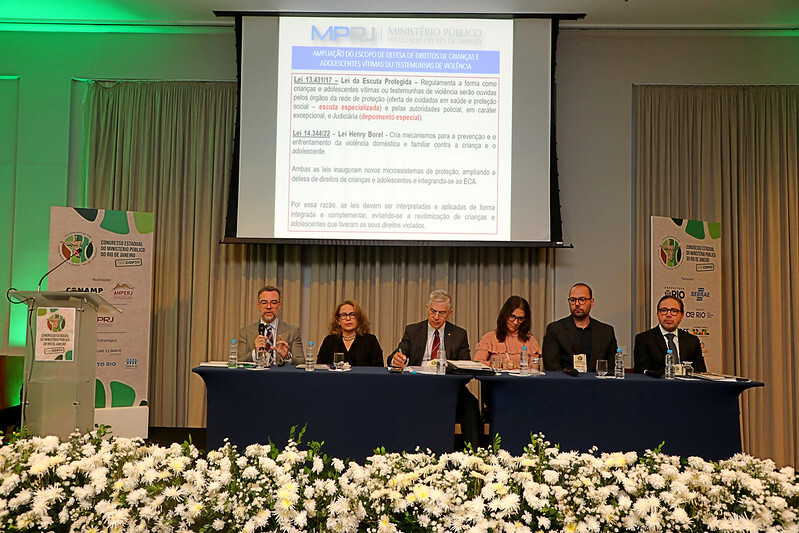 54523621269 f4bc9122bd c