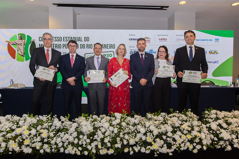 54523998030 2ec45616de c